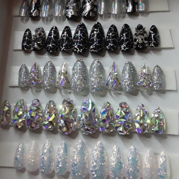 Meet your Posher, Christina - Picture 15 of 15